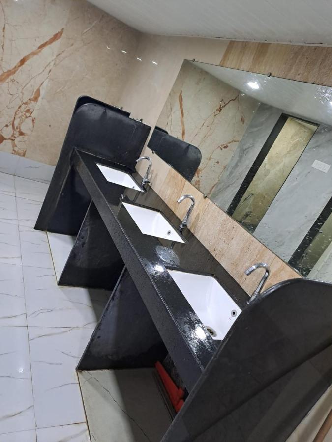 נאווי מומבאי Sahil Ac Dormitory מראה חיצוני תמונה